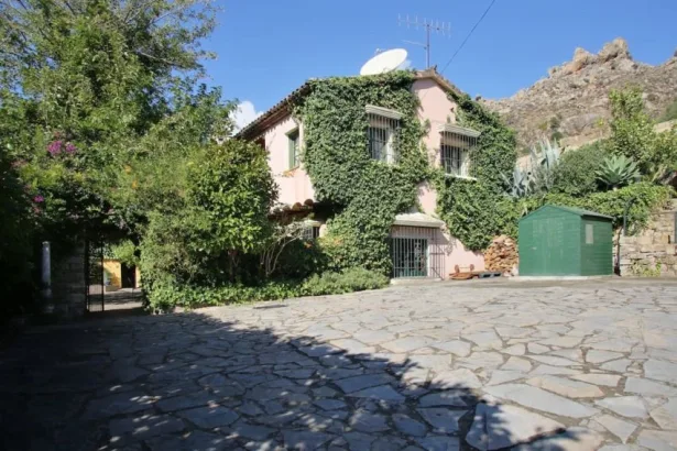 Jimena Cortijo Reduced for Quick Sale