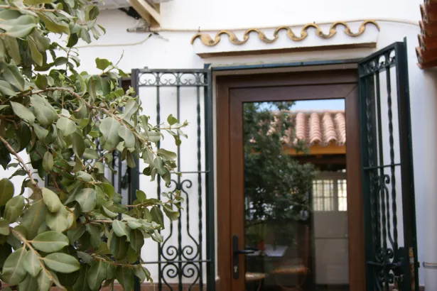 Jimena 2 bed 1 bath rustic style