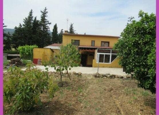 5 bed 2 bath