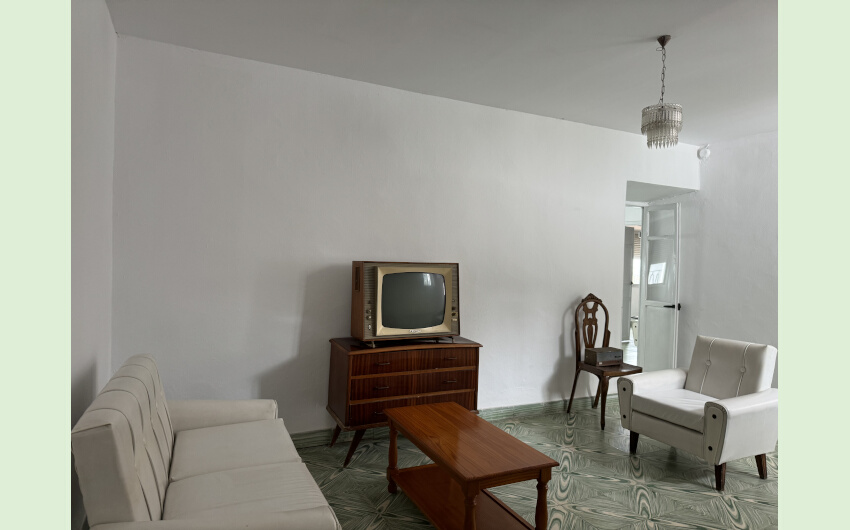 9 bed 3 bath Jimena DLF Ref JimCS170