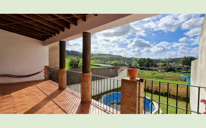 Estacion de Jimena Townhouse with pool