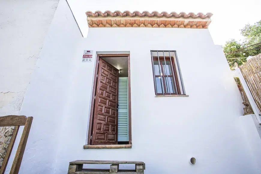 stylish 2 bed 2 bath Jimena