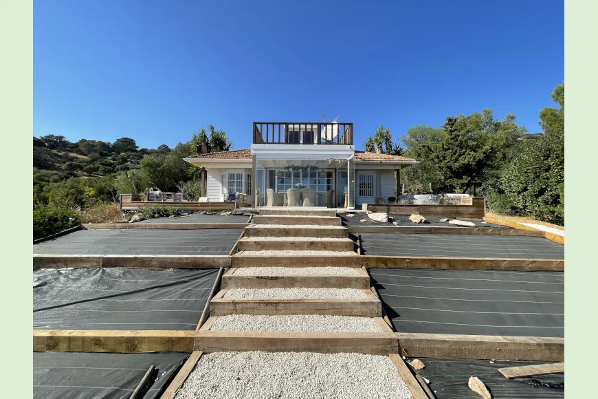 La Hoya 2 bed 1 bath