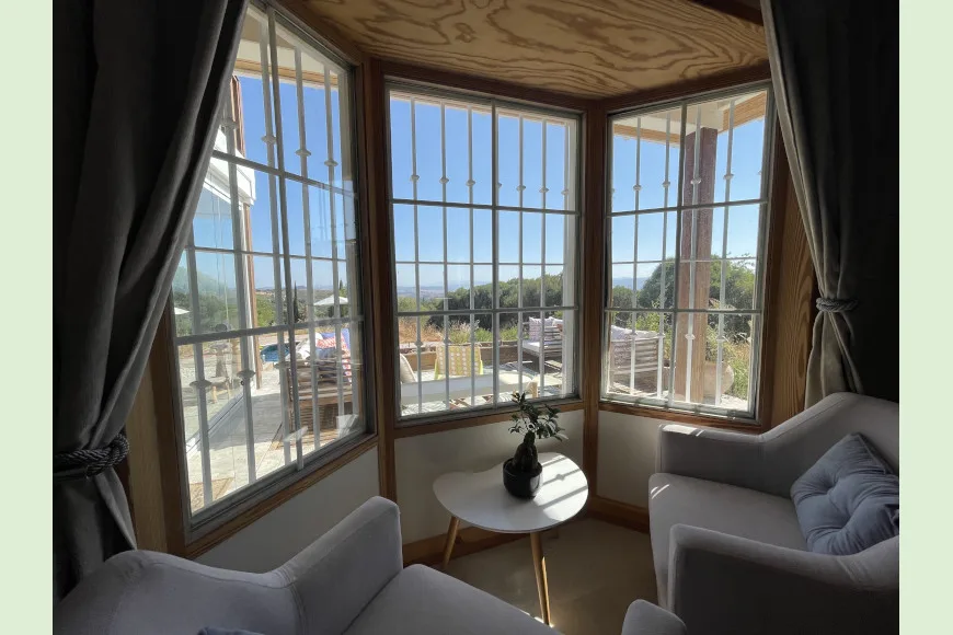 La Hoya 2 bed 1 bath 3 hectares