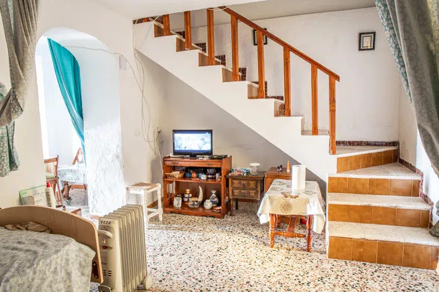 SP98k 4 bed 1 bath