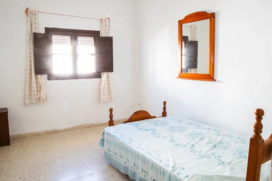 SP98k 4 bed 1 bath