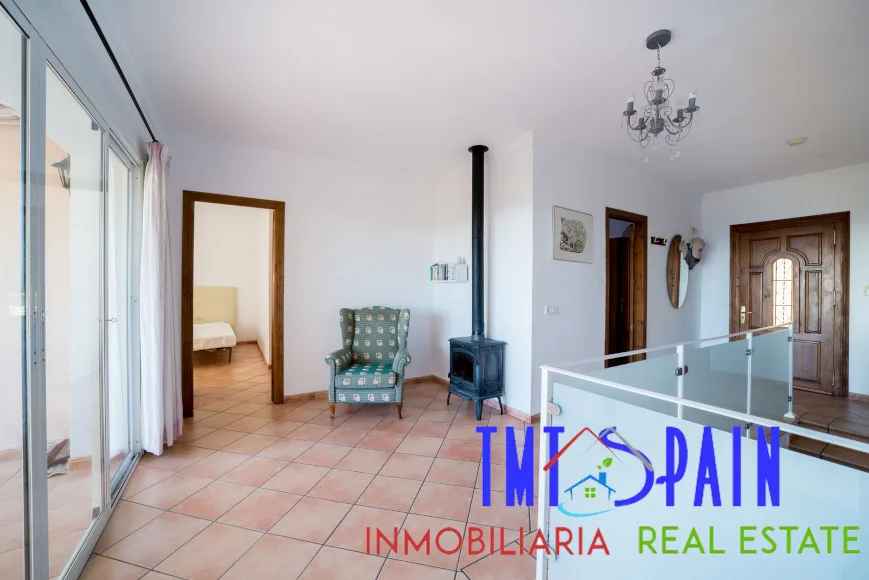 6 bed 6 bath Estepona
