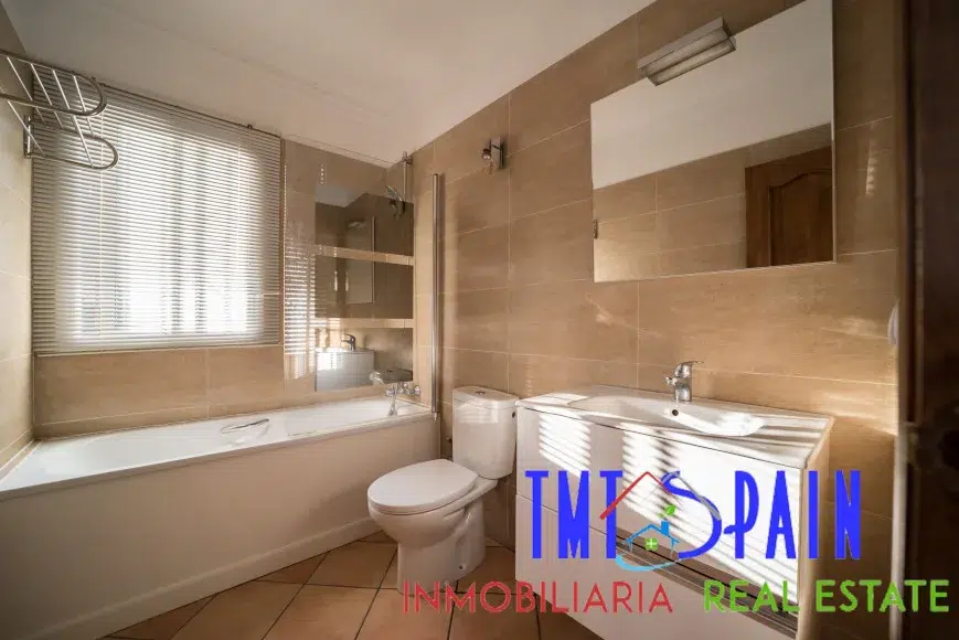 6 bed 6 bath Estepona