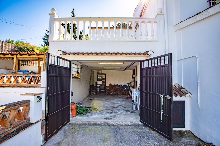 2 bed 2 bath 820 m2 plot San Pablo