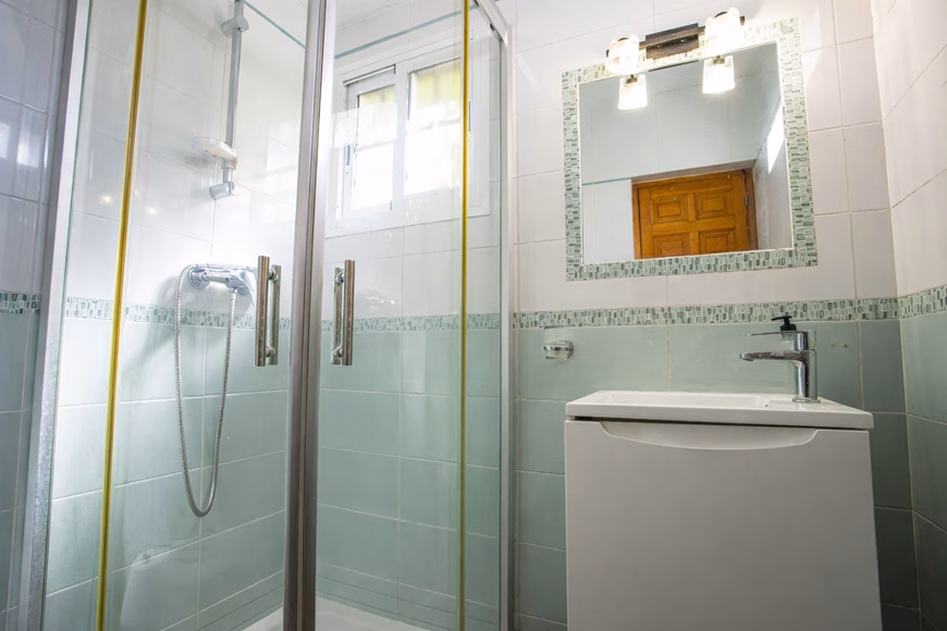 2 bed 2 bath 820 m2 plot San Pablo