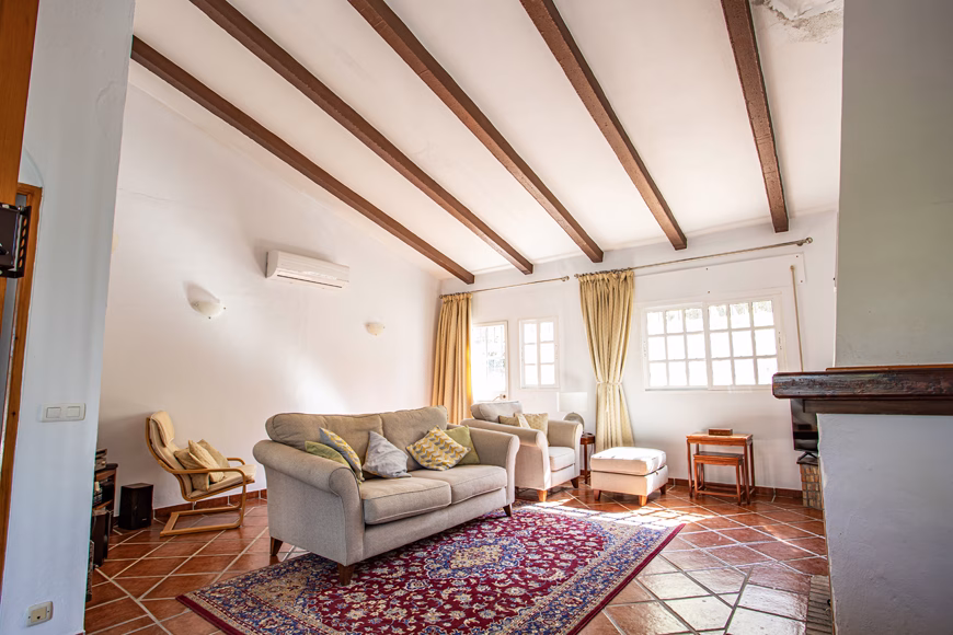 2 bed 2 bath 820 m2 plot San Pablo