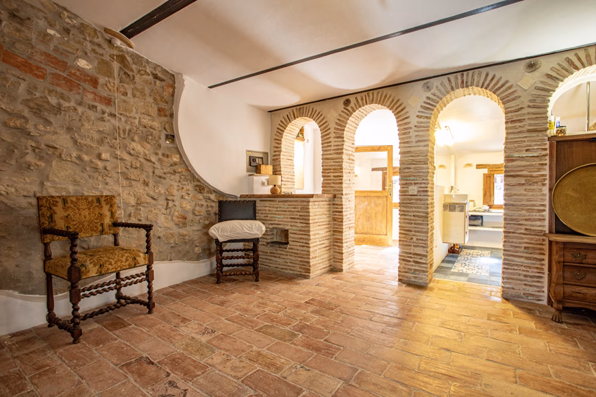 Jimena 3 bed 3 bath 240,000€