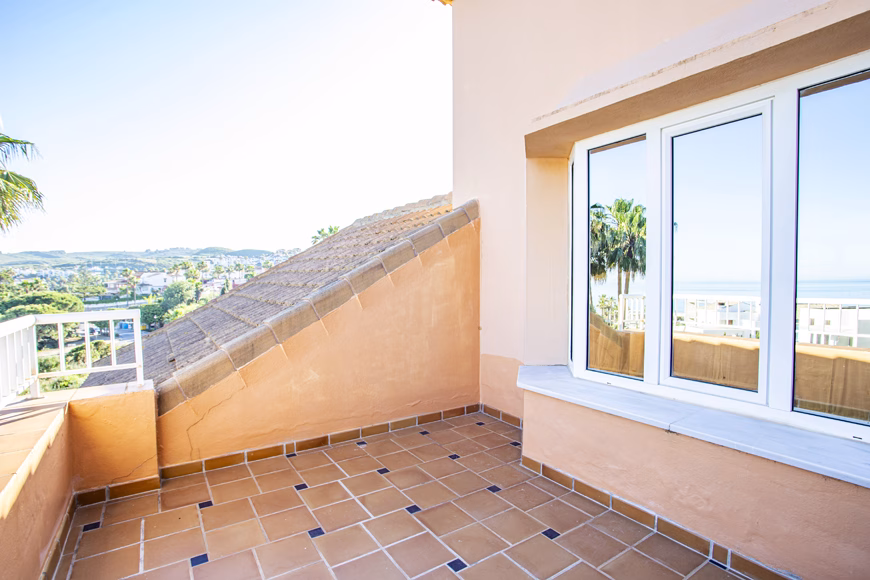 Alcaidesa 6 bd 2.6mill