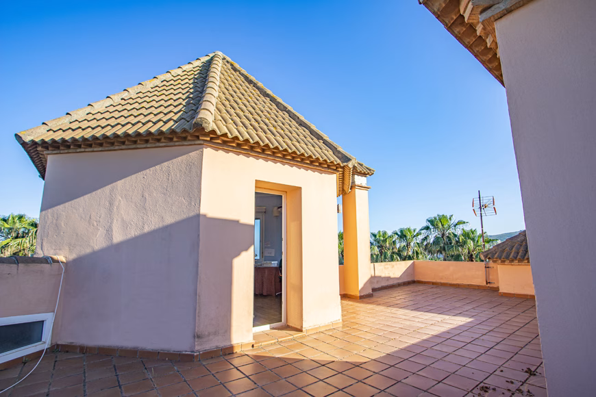 Alcaidesa 6 bd 2.6mill