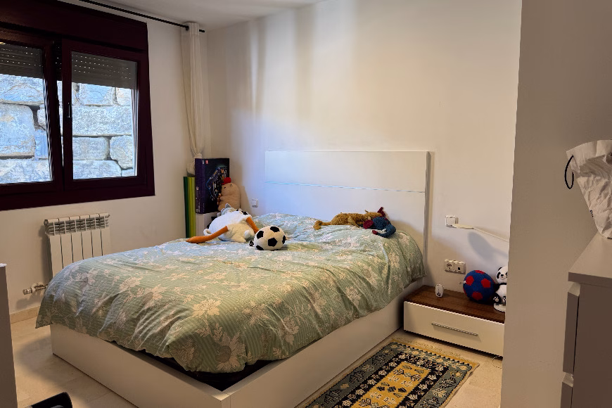 CBH350375 2 bed 2 bath Casares beach