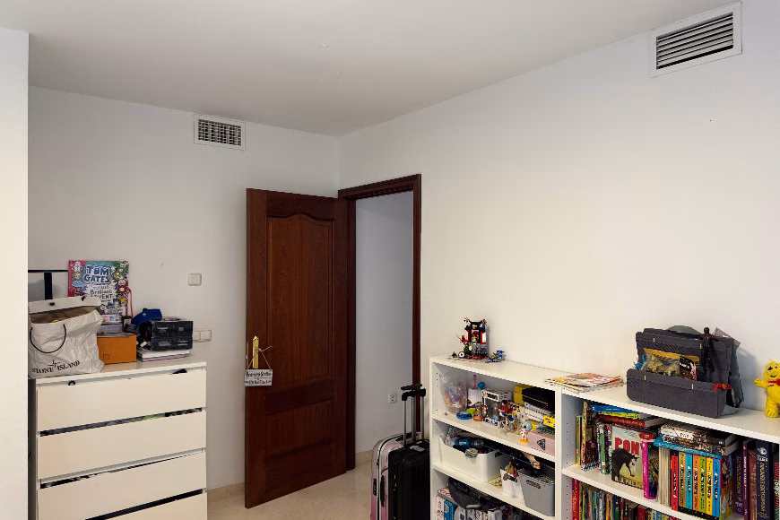 CBH350375 2 bed 2 bath Casares beach