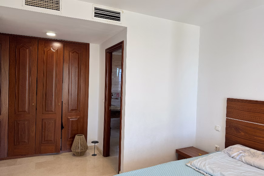 CBH350375 2 bed 2 bath Casares beach