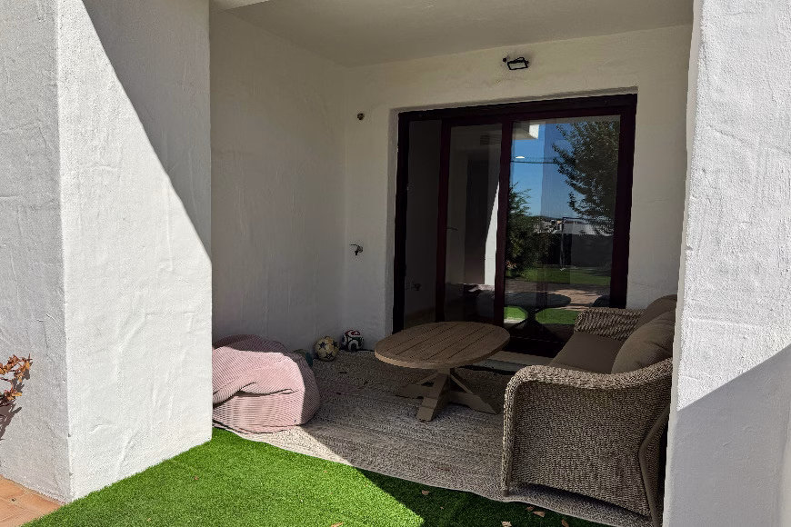 CBH350375 2 bed 2 bath Casares beach