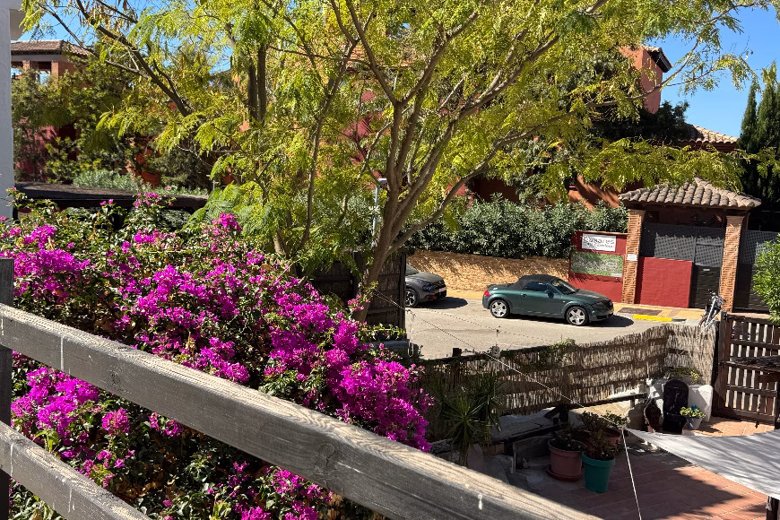 CBH350375 2 bed 2 bath Casares beach